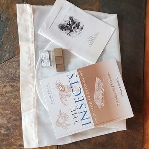 Entomology College Texbook and Bug Collection Starter Kit.